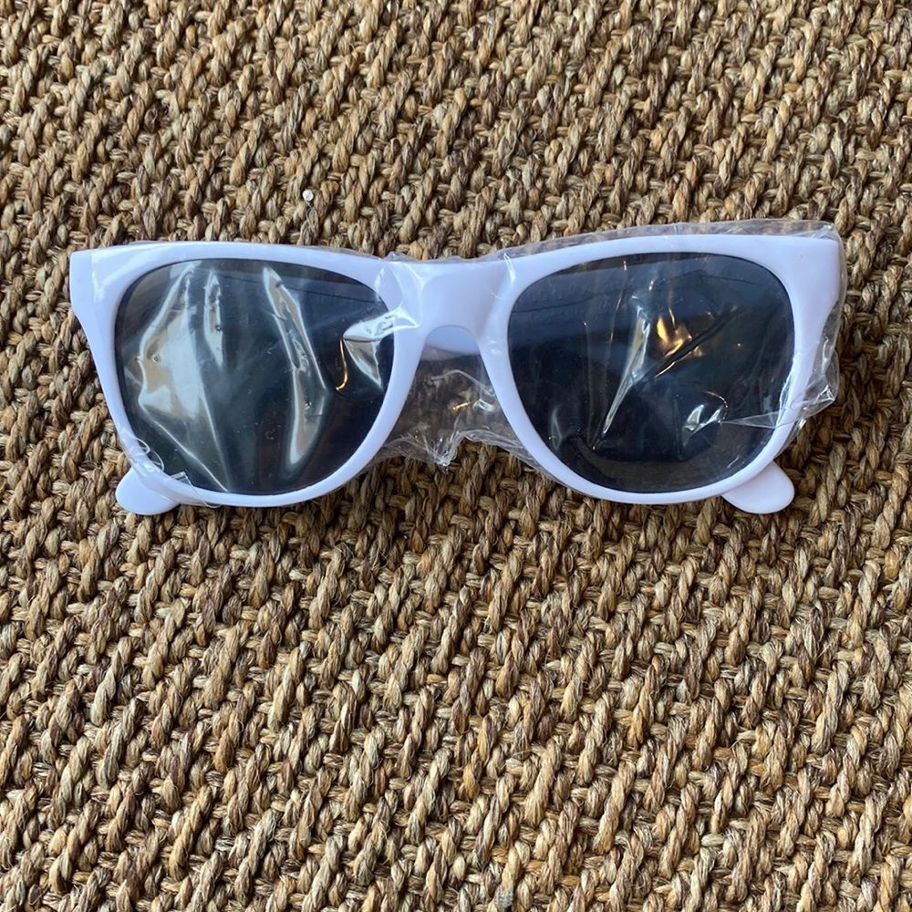 NEW budlight sunglasses